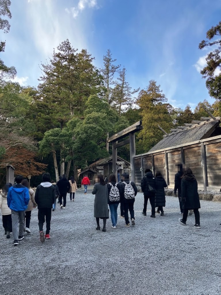 Approach to the shrine
